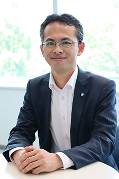 臼井孝優 アドバイザー